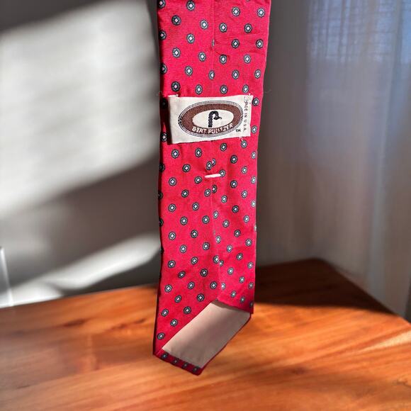 Vintage Bert Pulitzer Tie Made in USA Red Tie - Picture 3 of 5